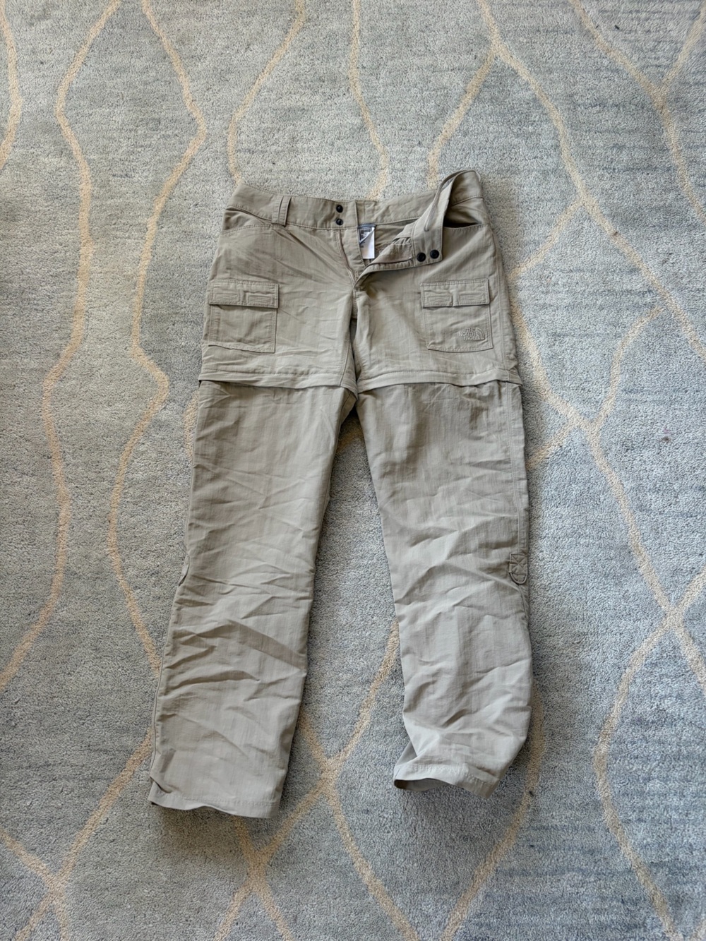 The North Face Women's Cargo Pants in Light Khaki